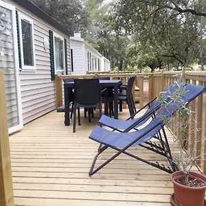 mobile-home-6-places-camping-les-chnes-verts.fr-provencehotel.com/